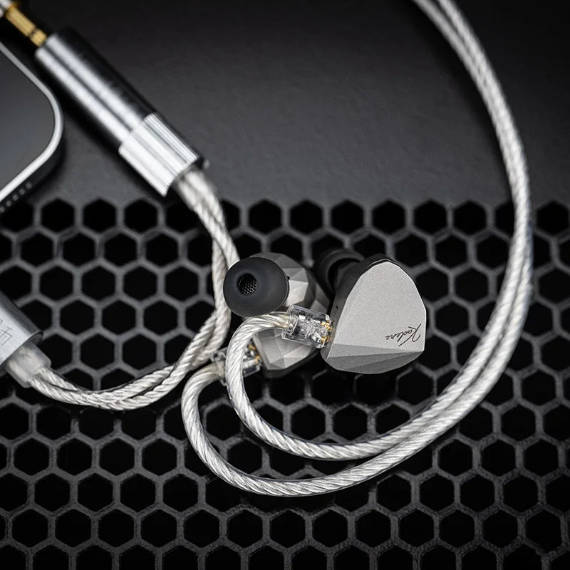 Moondrop Kadenz Dynamic IEM